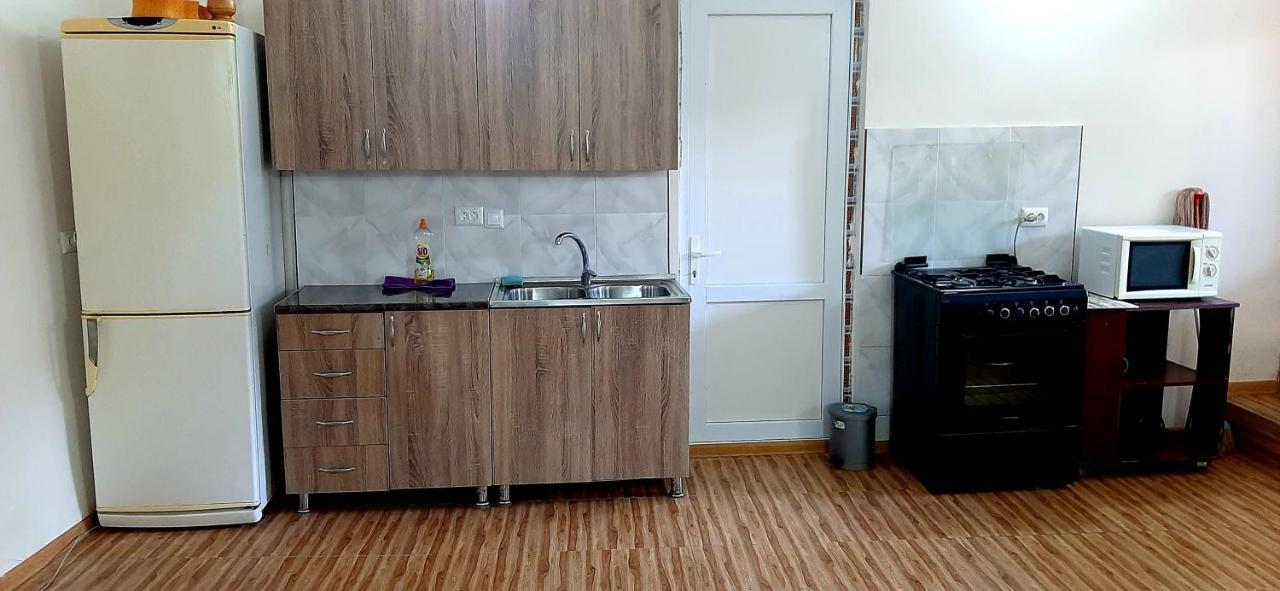 Victoria Guesthouse Kutaisi Eksteriør bilde