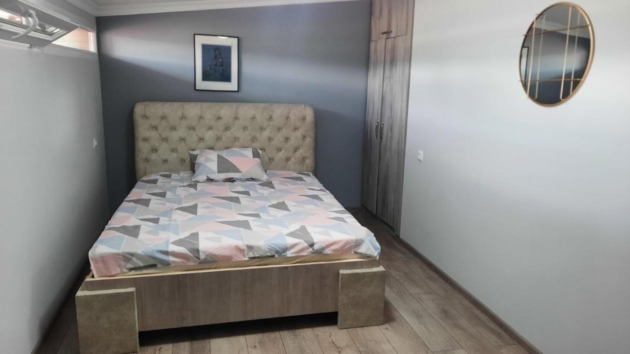 Victoria Guesthouse Kutaisi Eksteriør bilde